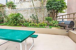 Little Paradise Waikiki 15th Floor Ocean View