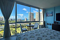 Little Paradise Waikiki 15th Floor Ocean View