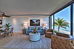 Oceanfront Kaanapali Resort Oasis