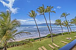 Oceanfront Kaanapali Resort Oasis