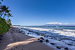 Oceanfront Kaanapali Resort Oasis