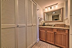 Oceanfront Kaanapali Resort Oasis