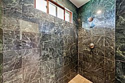 Waiulaula Villa J201