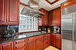 Waiulaula Villa J201