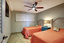 Royal Mauian #606