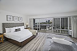 Ilikai Hotel Condo 9th Floor