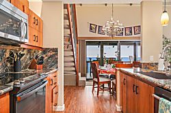 Kanaloa at Kona, Condo 2204