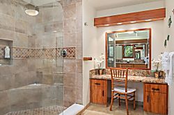 Kanaloa at Kona, Condo 2204