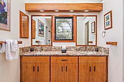 Kanaloa at Kona, Condo 2204