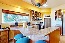 Kahaluu Beach Villas 1-203