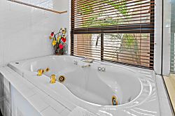 Shores at Waikoloa Villa 2