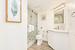 Ilikai Hotel Ocean-Marina View Condo 9th Floor