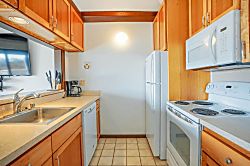 Kiahuna Plantation 98 (Building 16)