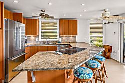Hale Hui Kai 208 - Private kitchen