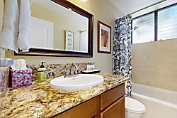 Keauhou-Kona Surf & Racquet Club 3-201