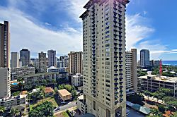 Royal Gardens Waikiki #1905