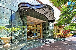 Royal Gardens Waikiki #1905