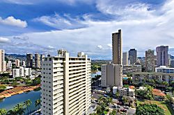 Royal Gardens Waikiki #1905