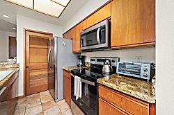 Waikoloa Shores Mountain View Condo