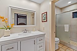 Kiahuna Plantation 114 (Building 18)