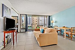 Waikiki Banyan 1 Bedroom Condo 