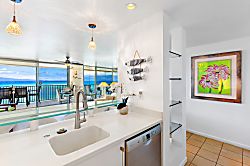 Hololani Resort B704