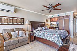 Islander on the Beach 351