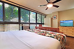 Waikiki Grand Studio #218