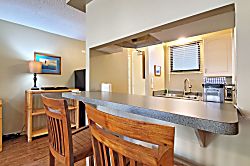 Waikiki Grand Studio #218