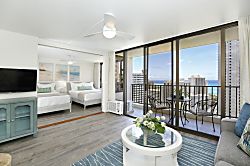 Waikiki Banyan #2412-T2