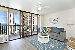 Waikiki Banyan #2412-T2