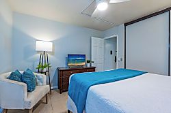 Maui Vista 2118 - Slip into serene comfort in your coastal-inspired retreat. Soft blue tones, plush bedding,