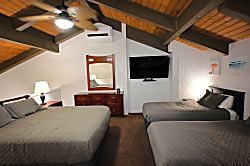Papakea Resort Penthouse 1