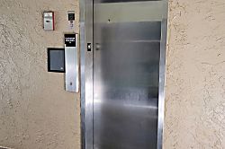 Papakea Resort Penthouse 1