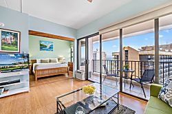 Waikiki Banyan Tower 1, Unit 37