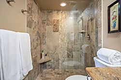 Maui Banyan Resort H-414 