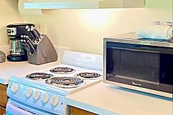 Plantation Hale Garden Level Corner Unit