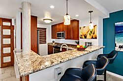 Royal Mauian 3bd Condo - Private kitchen