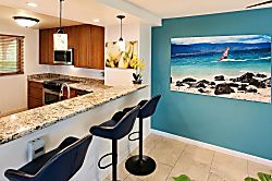 Royal Mauian 3bd Condo - Private kitchen