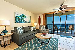 Kihei Beach Fourth Floor Condo - Living area