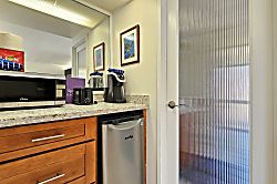 Diamond Head Beach Hotel Studio 5th Floor