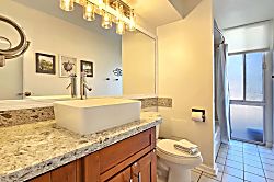 Diamond Head Beach Hotel Studio 5th Floor