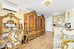 Royal Garden at Waikiki Studio 159