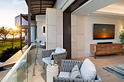 Hapuna Sunsets Beachfront Condo