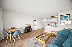 Kapaa Shore Resort A101