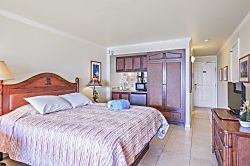 Islander on the Beach 305