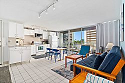 Waikiki Beach 1 Bedroom Condo