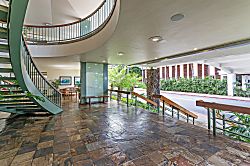 Ocean-Marina Retreat