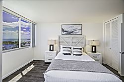 Ilikai Marina 15th Floor