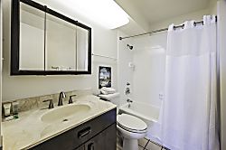 Ilikai Marina 15th Floor